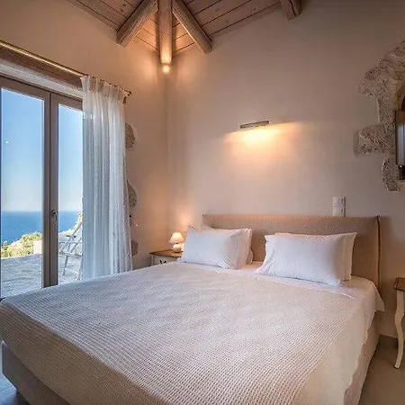 Luxury Zakynthos Villa Moore Villa 8 Guests - 4 Bed Agios Nikolaos Zakynthos Town
