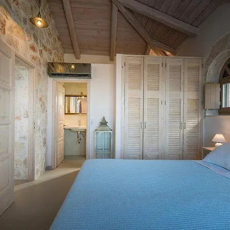 Vilotel Luxury Villaszakynthos Moore Villa 8 Guests - 4 Bed Agios Nikolaos